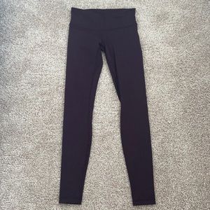 Dark Purple Women’s Lululemon Leggings. Size 6.